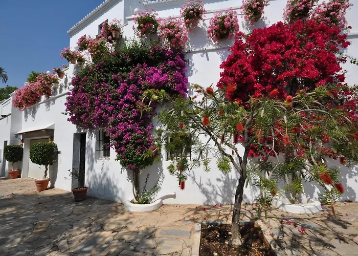 All About Lomas De Club Pueblo Сasa de vacaciones Marbella