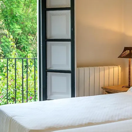 All About Lomas De Club Pueblo * マルベーリャ