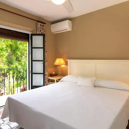 All About Lomas De Club Pueblo *